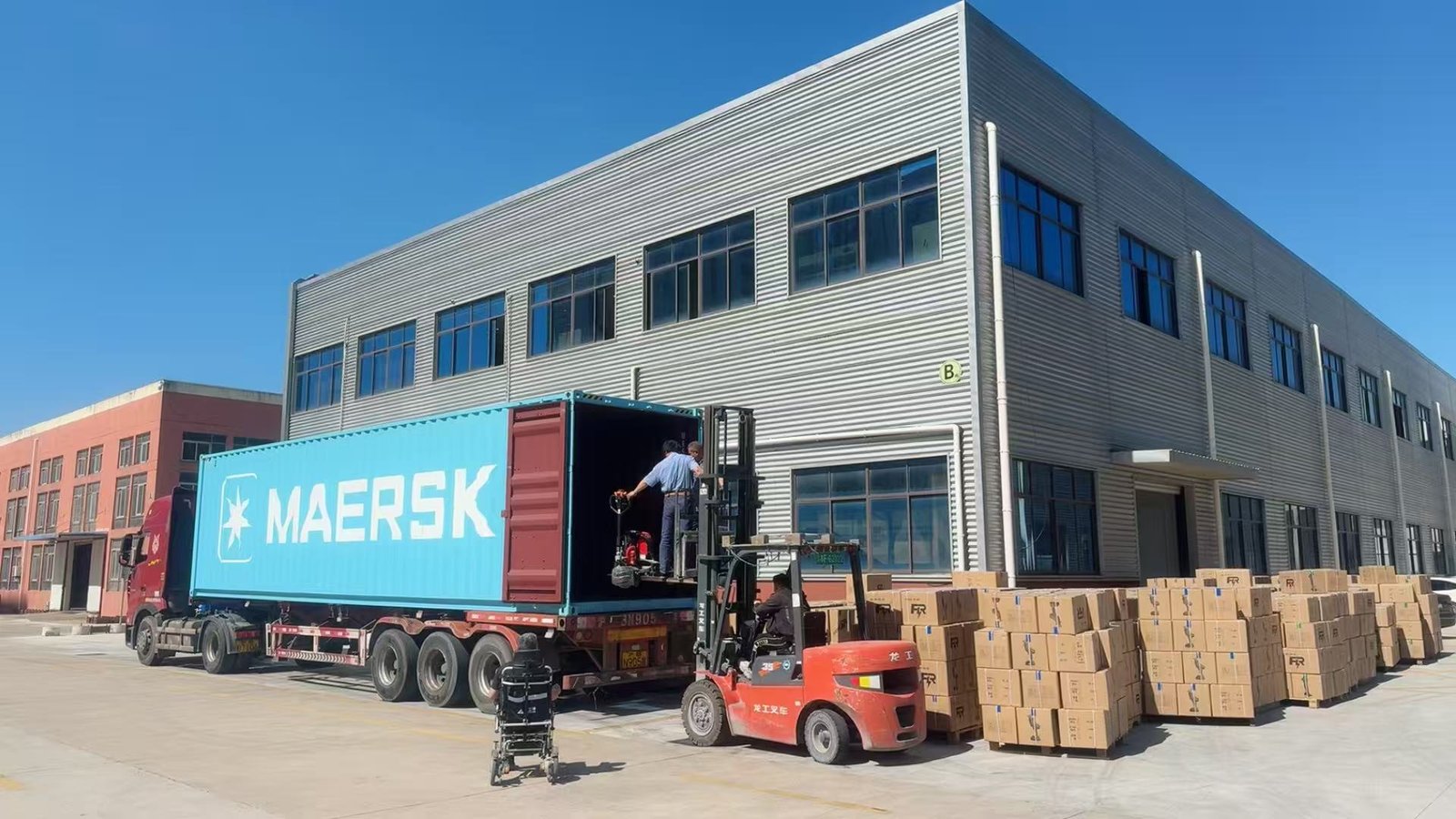 Power tool factory export container loading
